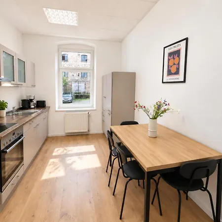 6-personen Ideal Fuer Monteure, Berufstaetige, Langfristige Aufenthalte - Einzelbetten, Self Check-in, Kueche, Waschmaschine * Bitterfeld-Wolfen