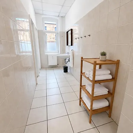6-personen Ideal Fuer Monteure, Berufstaetige, Langfristige Aufenthalte - Einzelbetten, Self Check-in, Kueche, Waschmaschine *