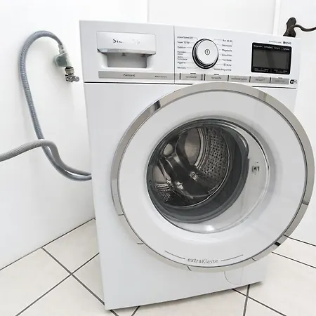 Apartment 6-personen Ideal Fuer Monteure, Berufstaetige, Langfristige Aufenthalte - Einzelbetten, Self Check-in, Kueche, Waschmaschine Bitterfeld-Wolfen